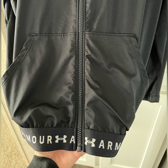 Under Armour Warm-up XS - Picture 5 of 7